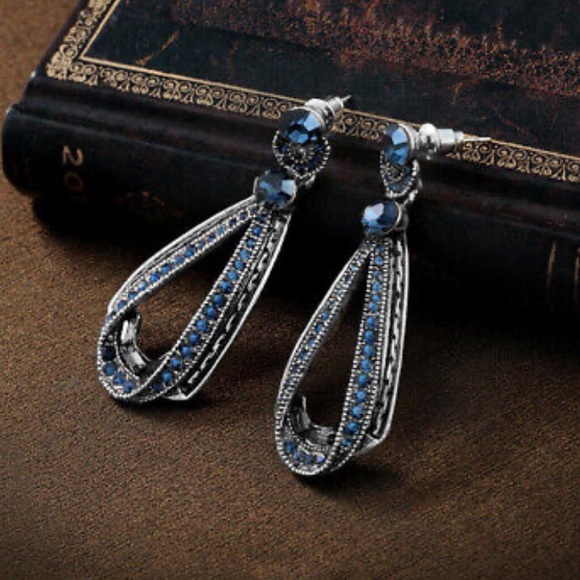 NWT STERLING SILVER PRETTY EARRINGS - Picture 2 of 6